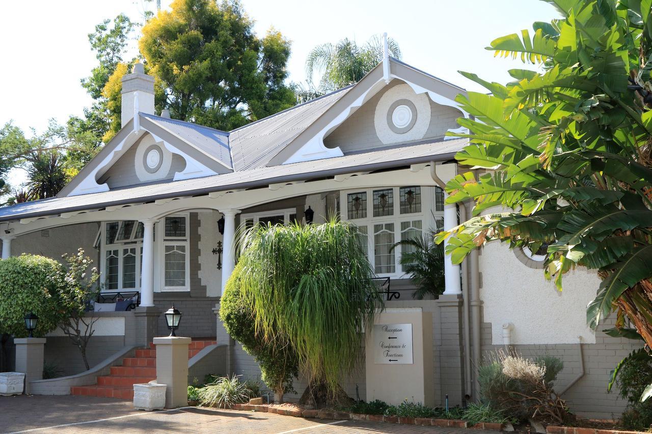 Oxford Lodge Vryheid Esterno foto