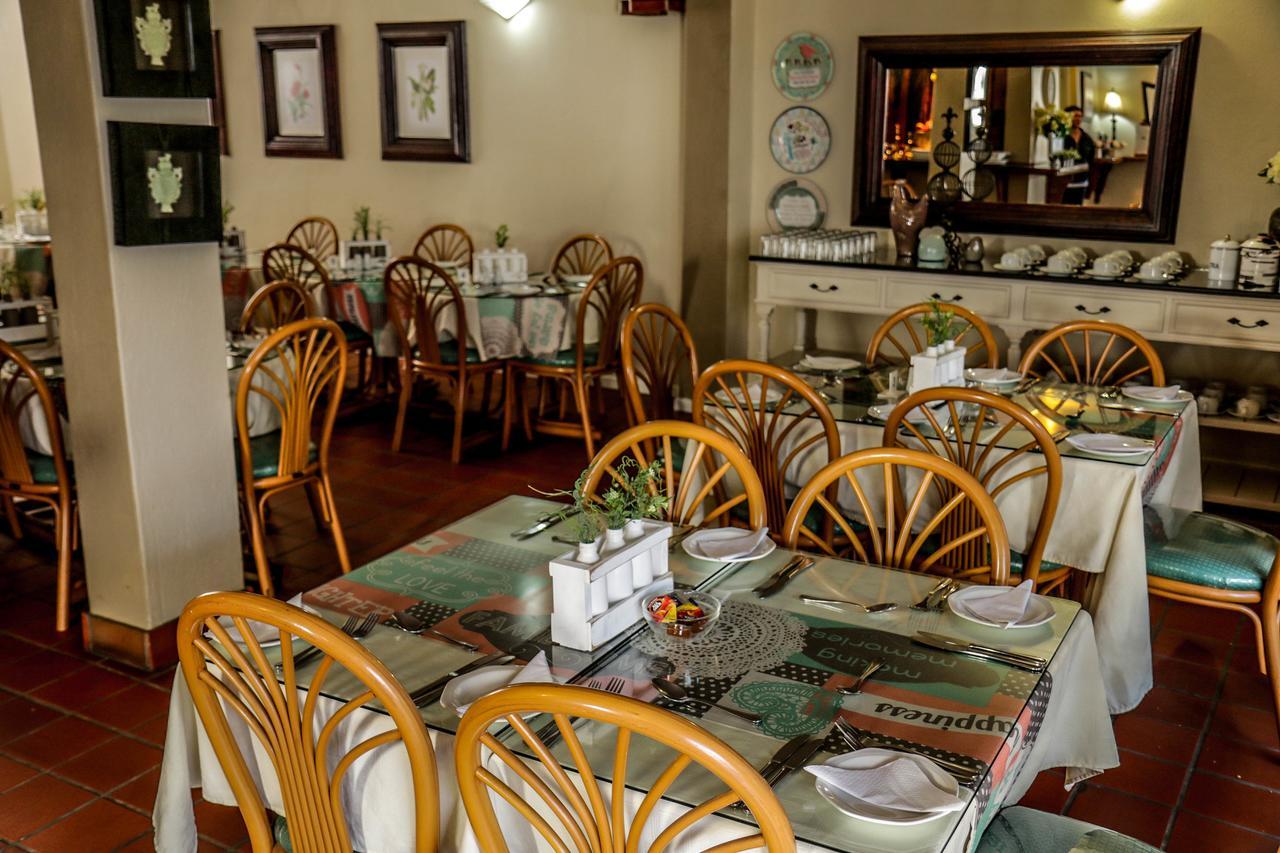 Oxford Lodge Vryheid Esterno foto