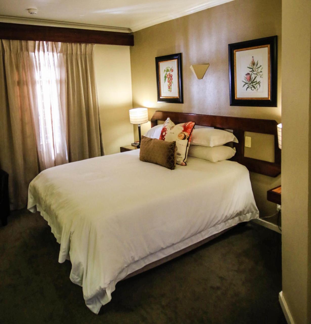 Oxford Lodge Vryheid Esterno foto